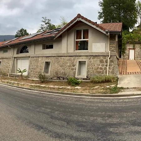 Château 2 Loup * Ax-les-Thermes